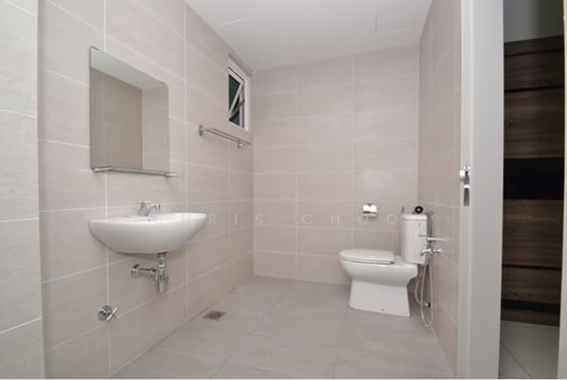 Service Residence for Sale at Court 28 - Chris Choo - Bathroom - PropertyGuru.com.my