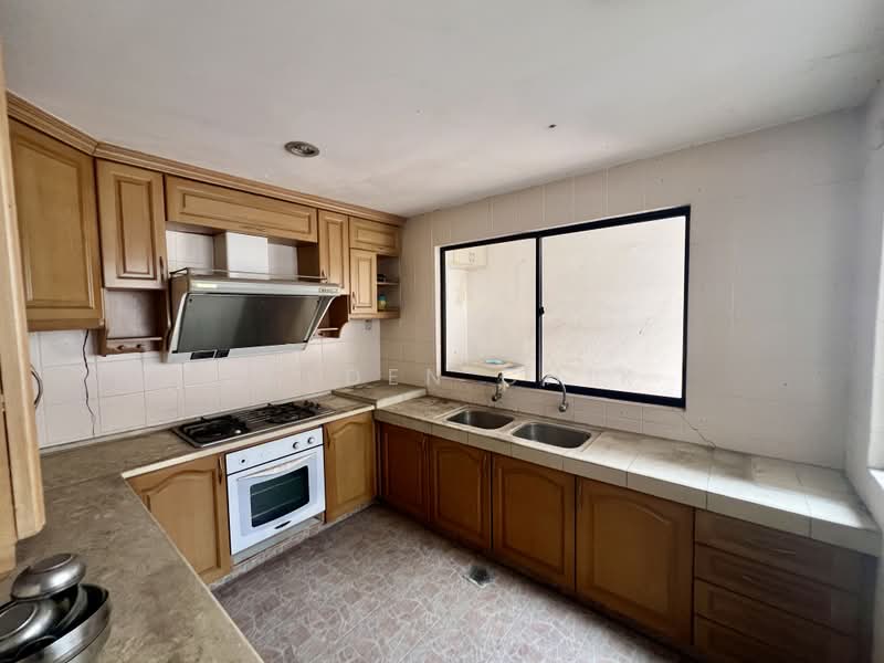 2.5-storey Terraced House for Sale in Seputeh (Kuala Lumpur) - Jayden Chik - Kitchen - PropertyGuru.com.my