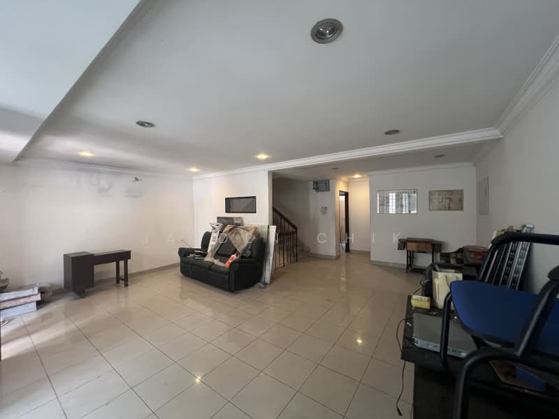 2.5-storey Terraced House for Sale in Seputeh (Kuala Lumpur) - Jayden Chik - Living Room - PropertyGuru.com.my