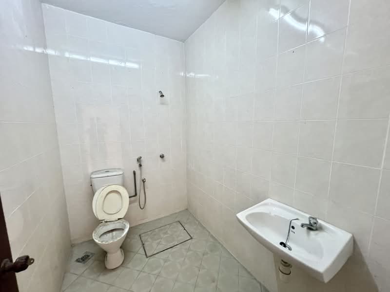 2.5-storey Terraced House for Sale in Seputeh (Kuala Lumpur) - Jayden Chik - PropertyGuru.com.my