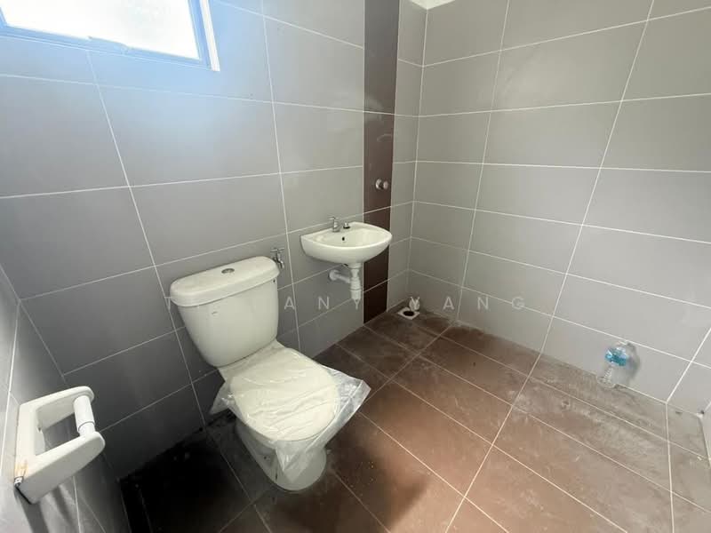 Rumah Berkembar untuk Dijual di Taman Scientex Rawang (Rawang) - Tiffany Yang - Bedroom - PropertyGuru.com.my