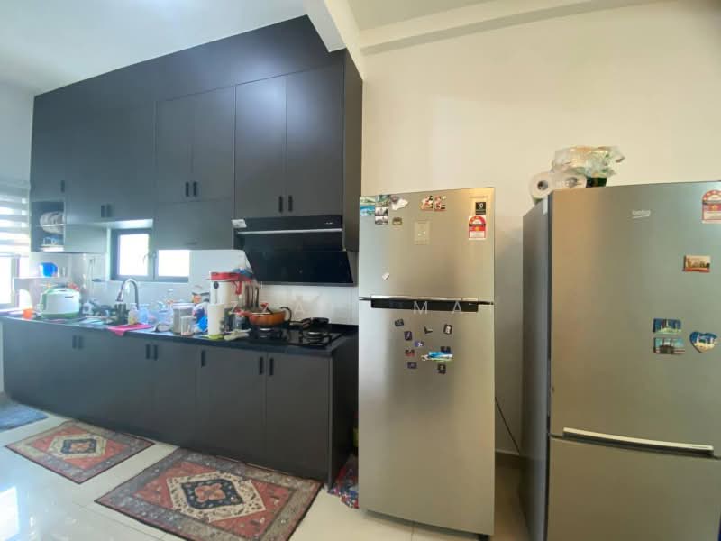 2-storey Terraced House for Sale in Cyber 10 (Cyberjaya) - Izzati Mat - Kitchen - PropertyGuru.com.my
