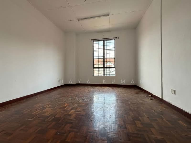 2-storey Terraced House for Sale in Kota Emerald (Rawang) - Uthaya Kumar - Interior - PropertyGuru.com.my