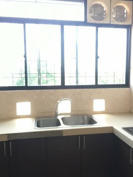 Pangsapuri untuk Dijual di Apartment Sri Ara - Penny Ng - Kitchen - PropertyGuru.com.my