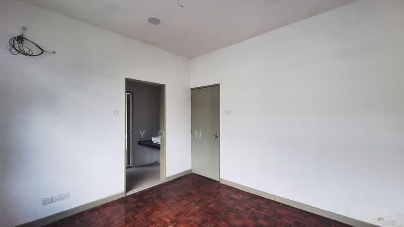 Rumah Berkembar untuk Dijual di Taman Seputeh (Seputeh) - Jayden Chik - Interior - PropertyGuru.com.my