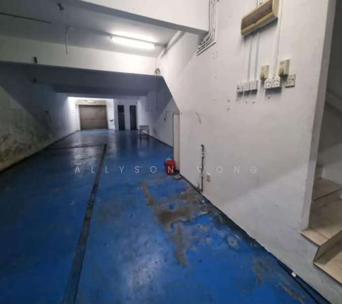 Shop for Rent in Bukit Sentosa (Rawang) - Allyson Wong - Interior - PropertyGuru.com.my