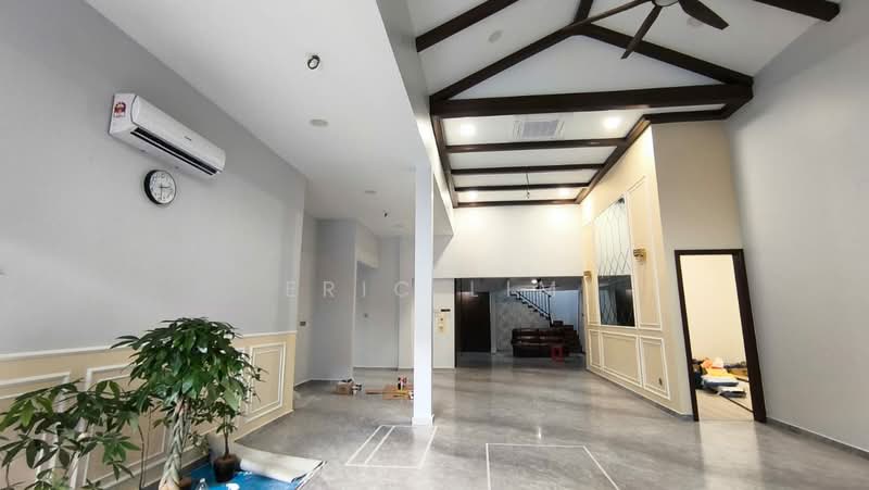 Rumah Teres 2 Tingkat untuk Dijual di Kota Damansara (Selangor) - Eric Lim - Living Room - PropertyGuru.com.my
