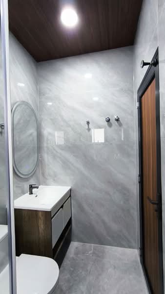 Rumah Teres 2 Tingkat untuk Dijual di Kota Damansara (Selangor) - Eric Lim - Bathroom - PropertyGuru.com.my