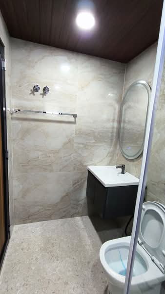 Rumah Teres 2 Tingkat untuk Dijual di Kota Damansara (Selangor) - Eric Lim - Bathroom - PropertyGuru.com.my