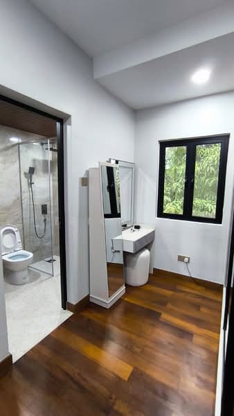 Rumah Teres 2 Tingkat untuk Dijual di Kota Damansara (Selangor) - Eric Lim - Bathroom - PropertyGuru.com.my