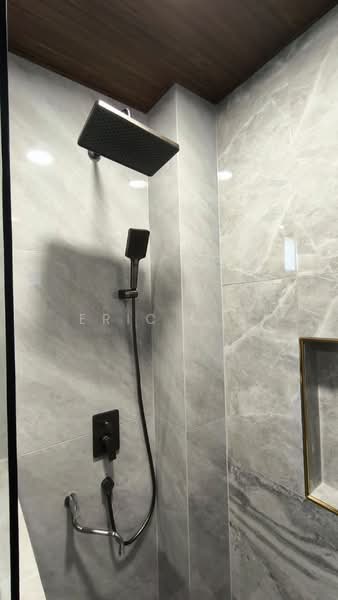 Rumah Teres 2 Tingkat untuk Dijual di Kota Damansara (Selangor) - Eric Lim - Bathroom - PropertyGuru.com.my