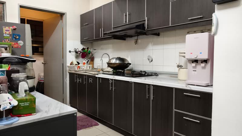 Kondominium untuk Dijual di Casa Idaman - Chris Choo - Kitchen - PropertyGuru.com.my