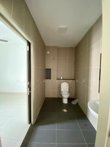2-storey Terraced House for Rent in Elmina (Shah Alam) - Nadia Shukri - Bathroom - PropertyGuru.com.my