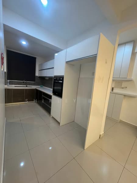 Kondominium untuk Dijual di The Oasis - Shirley Beh - Kitchen - PropertyGuru.com.my