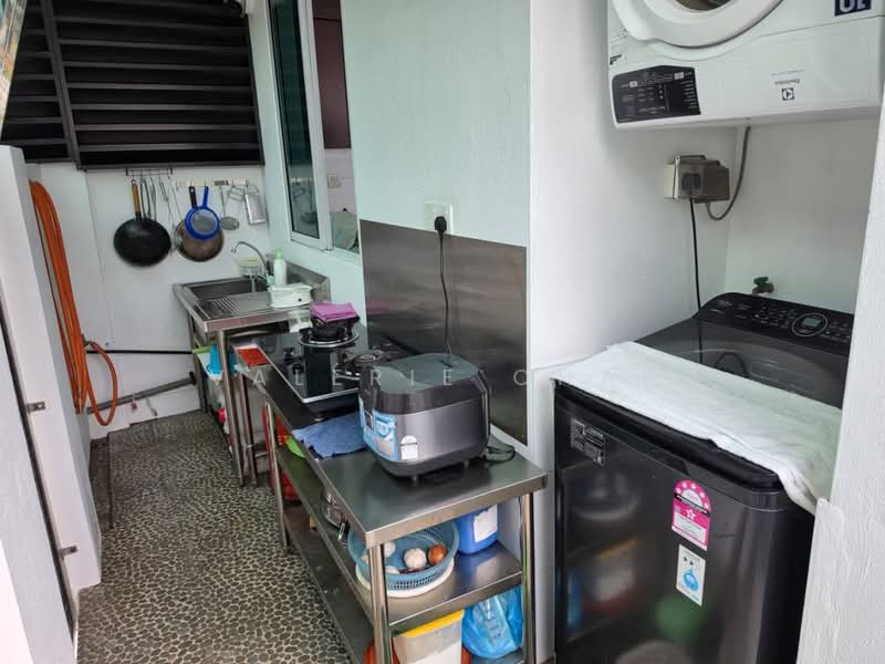Terraced House for Rent in Kuching (Sarawak) - Valerie Chai - Kitchen - PropertyGuru.com.my