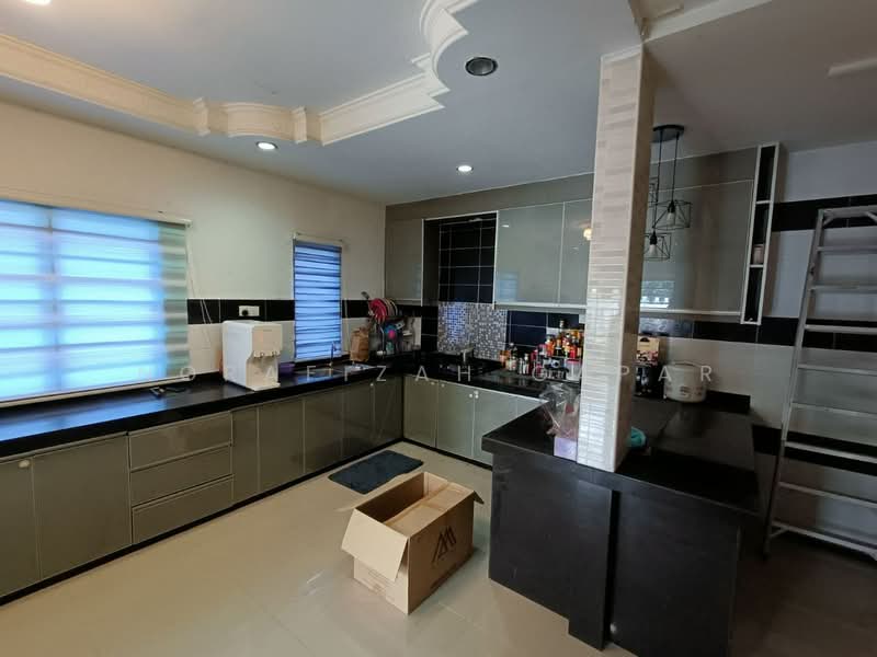 Rumah Teres 2 Tingkat untuk Dijual di Seri Kembangan (Selangor) - NoraFizah Gapar - Kitchen - PropertyGuru.com.my