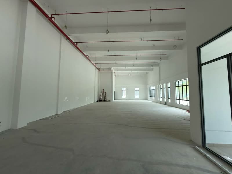 Factory for Rent in Taman Desa Cemerlang (Ulu Tiram) - Apple Chey - Interior - PropertyGuru.com.my