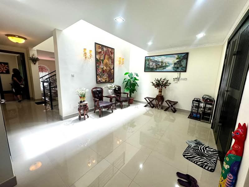 Rumah Berkembar untuk Dijual di KL City Centre (Kuala Lumpur) - Abid Sabarudin - Living Room - PropertyGuru.com.my