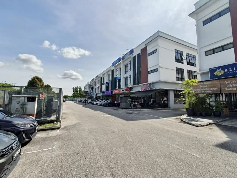 Shop for Sale in Iskandar Puteri (Nusajaya) (Johor) - Apple Chey - Exterior - PropertyGuru.com.my