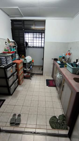 2-storey Terraced House for Rent in Bandar Utama 11 (Bandar Utama) - Eric Lim - Kitchen - PropertyGuru.com.my