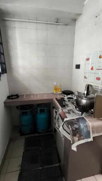 2-storey Terraced House for Rent in Bandar Utama 11 (Bandar Utama) - Eric Lim - Kitchen - PropertyGuru.com.my