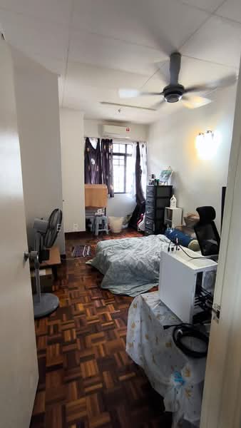 2-storey Terraced House for Rent in Bandar Utama 11 (Bandar Utama) - Eric Lim - Bedroom - PropertyGuru.com.my