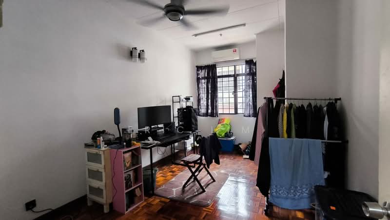 2-storey Terraced House for Rent in Bandar Utama 11 (Bandar Utama) - Eric Lim - Study - PropertyGuru.com.my