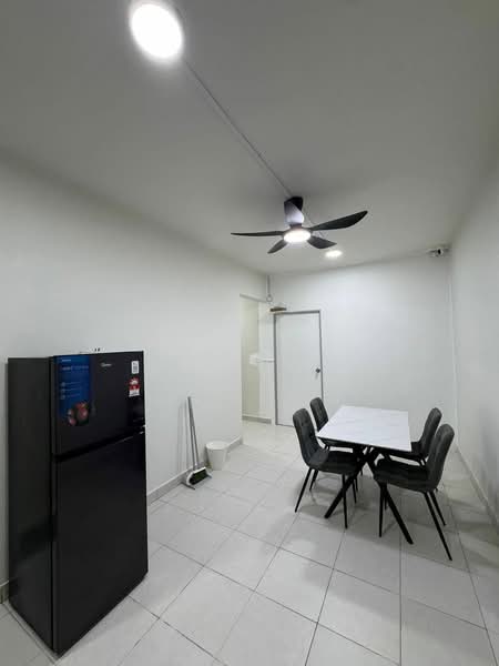 Apartment for Rent at Residensi Max - Jie Hoh - Dining Room - PropertyGuru.com.my