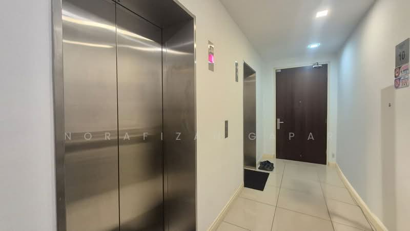 Servis Apartment untuk Dijual di Setia SKY Residences - NoraFizah Gapar - Corridor - PropertyGuru.com.my
