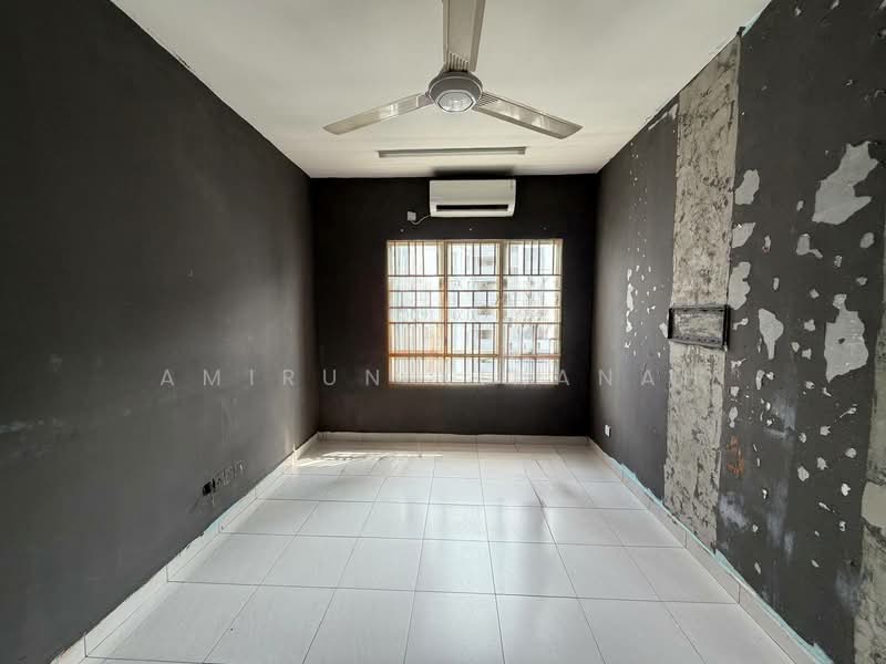 Apartment for Sale at Seri Intan Apartment - Amirun Kinanah - Interior - PropertyGuru.com.my