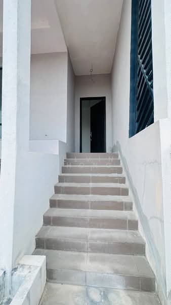 2.5-storey Terraced House for Rent in Panorama Lapangan Perdana (Ipoh) - Kelvin Chong - Exterior - PropertyGuru.com.my