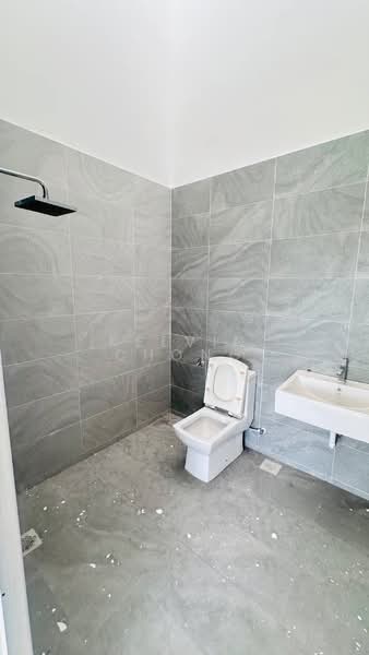 2.5-storey Terraced House for Rent in Panorama Lapangan Perdana (Ipoh) - Kelvin Chong - Bathroom - PropertyGuru.com.my