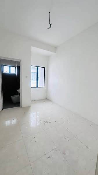 2.5-storey Terraced House for Rent in Panorama Lapangan Perdana (Ipoh) - Kelvin Chong - Bathroom - PropertyGuru.com.my