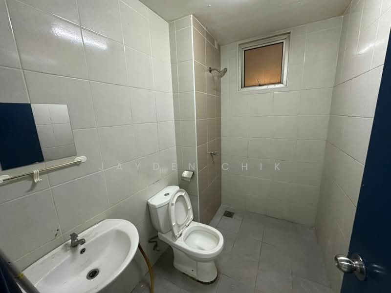 Pangsapuri untuk Disewa di Residensi Pandanmas 2 - Jayden Chik - Bathroom - PropertyGuru.com.my