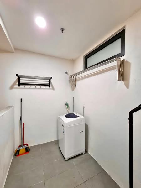 Service Residence for Sale at The Tamarind - Yuki Bong - PropertyGuru.com.my