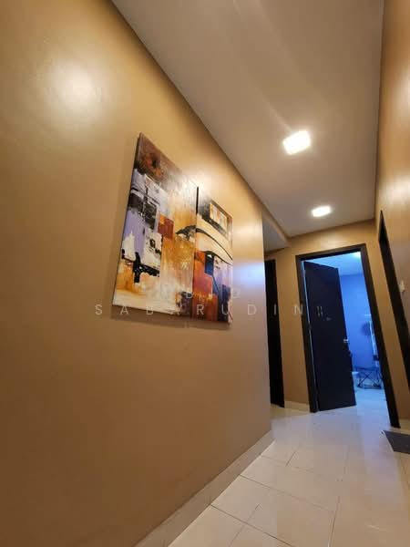 Kondominium untuk Dijual di Riana Green East - Abid Sabarudin - Corridor - PropertyGuru.com.my