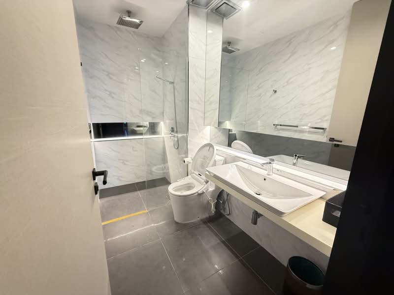 Service Residence for Rent at City of Dreams - Kelvin Tan - Bathroom - PropertyGuru.com.my
