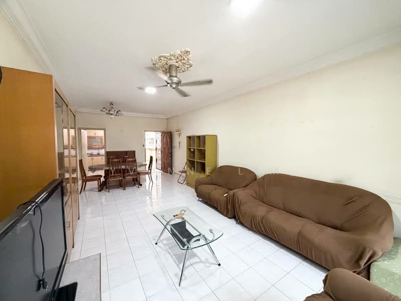 Kondominium untuk Dijual di Skudai Villa - Yvonne Lim - Living Room - PropertyGuru.com.my