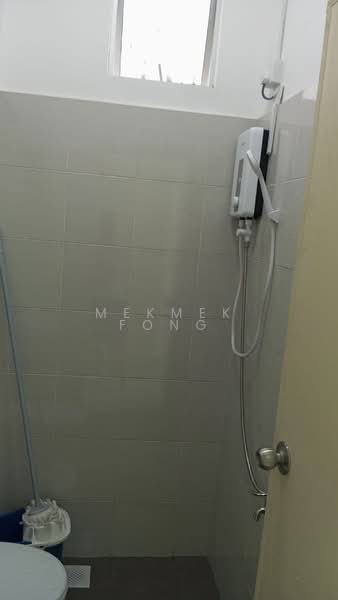 Pangsapuri untuk Disewa di Seri Molek Perdana - MekMek Fong - PropertyGuru.com.my