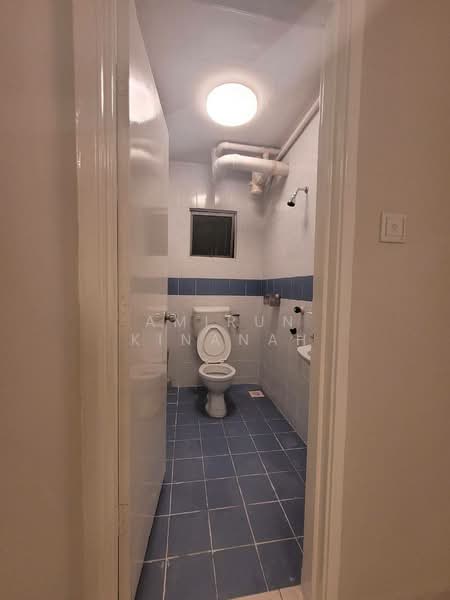Apartment for Sale at Flora Damansara Apartment - Amirun Kinanah - Bathroom - PropertyGuru.com.my