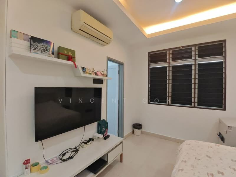Terraced House for Sale in Bandar Puteri Klang (Klang) - Vincent Goh - Bedroom - PropertyGuru.com.my