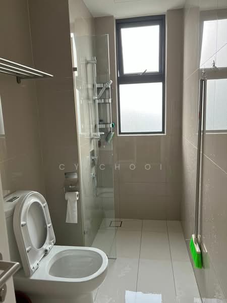 Service Residence for Sale at Southlink - CY Chooi - Bathroom - PropertyGuru.com.my