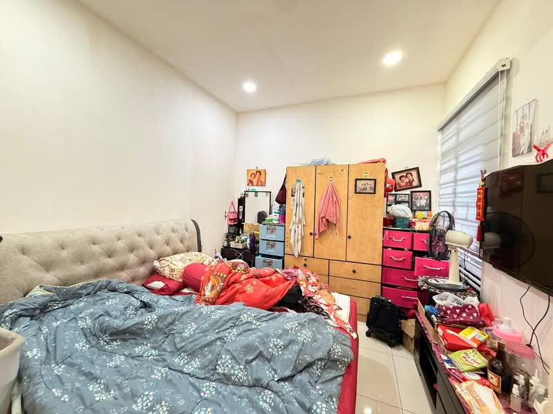 Cluster House for Sale in Setia Tropika (Johor Bahru) - Hui Hui Lim - Bedroom - PropertyGuru.com.my