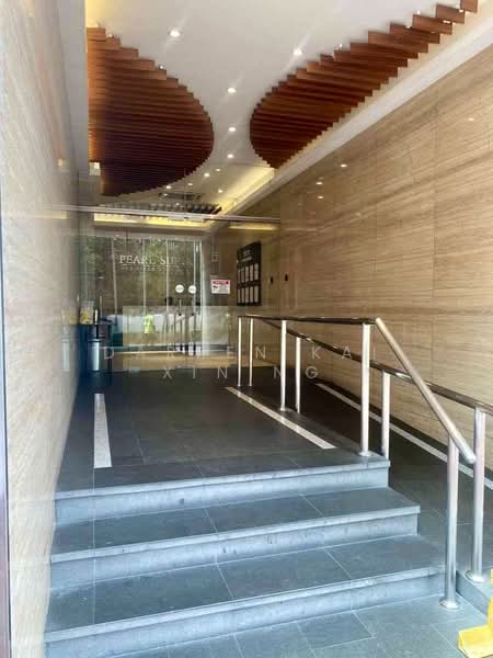 Service Residence for Sale at Pearl Suria - Darren Kai Xin Ng - Entrance - PropertyGuru.com.my