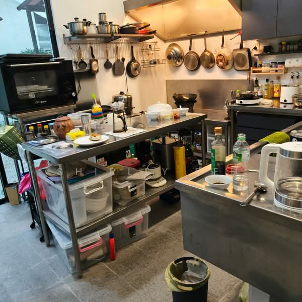 Rumah Teres 2-Tingkat untuk Dijual di Bayan Lepas (Penang) - Shirley Beh - Kitchen - PropertyGuru.com.my