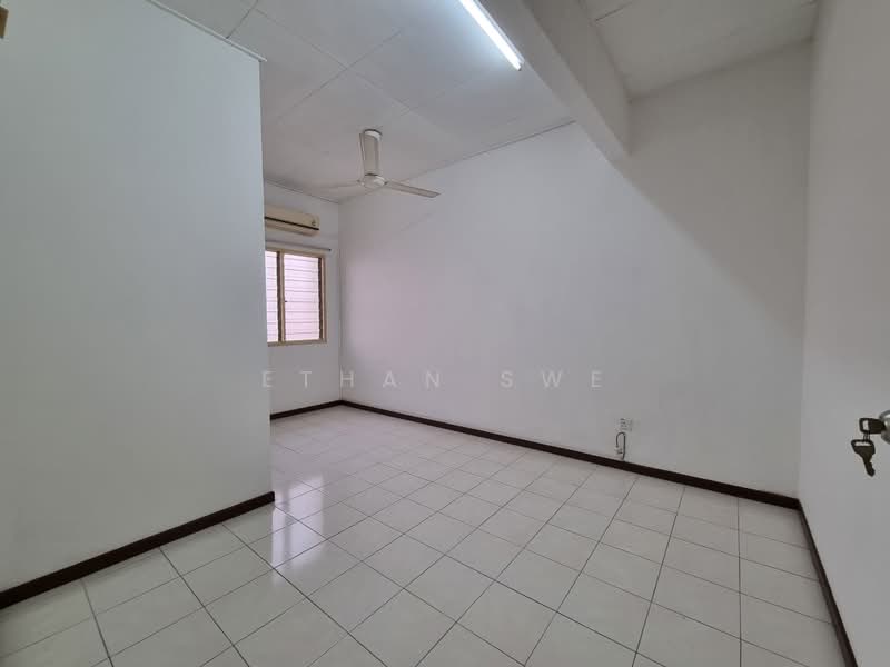 2-storey Terraced House for Sale in Shah Alam (Selangor) - Ethan Swe - Interior - PropertyGuru.com.my
