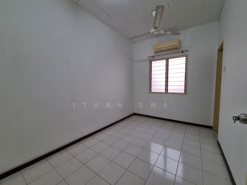 2-storey Terraced House for Sale in Shah Alam (Selangor) - Ethan Swe - Interior - PropertyGuru.com.my
