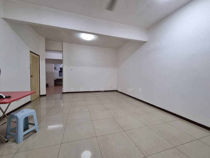2-storey Terraced House for Sale in Shah Alam (Selangor) - Ethan Swe - Living Room - PropertyGuru.com.my