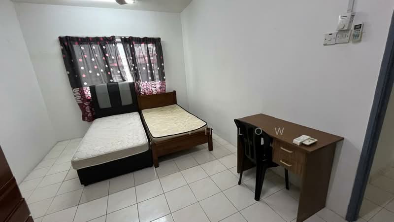 Kondominium untuk Disewa di Angkasa Condominiums - Kenneth Low - Bedroom - PropertyGuru.com.my
