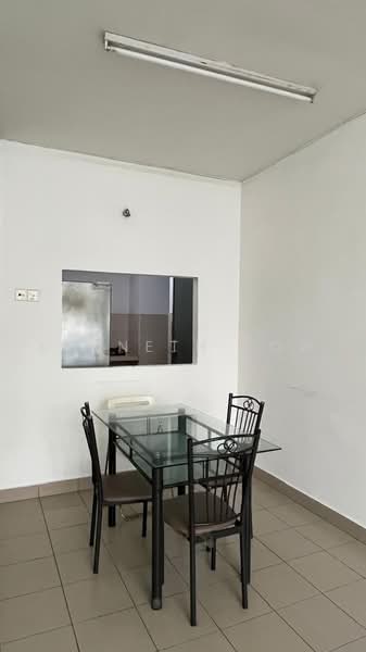 Kondominium untuk Disewa di Angkasa Condominiums - Kenneth Low - Dining Room - PropertyGuru.com.my